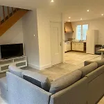 Maison Spacieuse - Proche Centre *