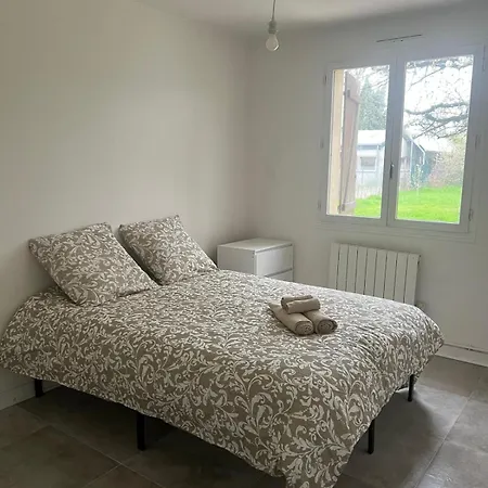 Maison Spacieuse - Proche Centre *