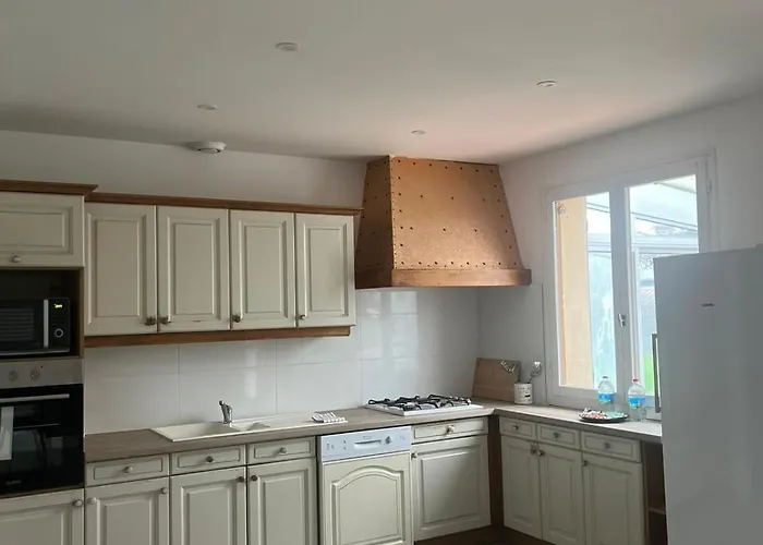 Maison Spacieuse - Proche Centre Apartman *